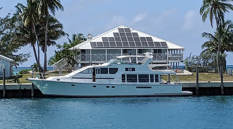Slide: The Image of Pacific Mariner 65 Motoryacht 2000 - 4