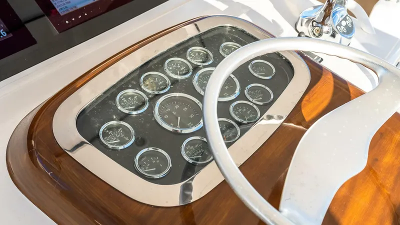 Slide: The Image of Viking 52 Convertible 2002 - 14