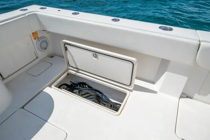 Slide: The Image of Invincible 42CC 2011 - 16