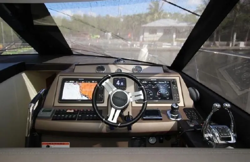 Slide: The Image of Prestige 550 2015 - 15