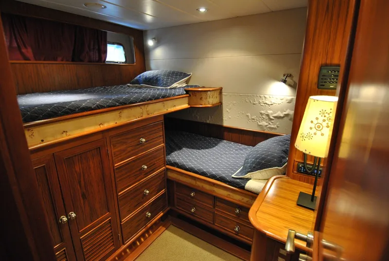 Slide: The Image of Grand Alaskan Raised Pilothouse 2002 - 32