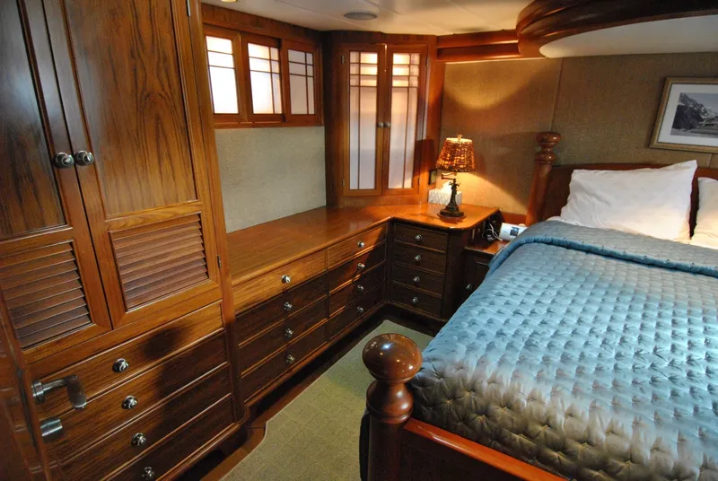 Slide: The Image of Grand Alaskan Raised Pilothouse 2002 - 26