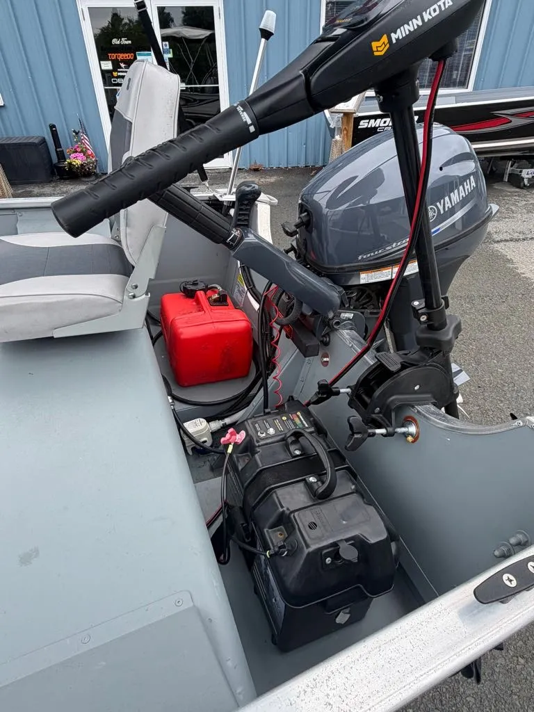 Slide: The Image of Smoker Craft Alaskan 15 DLX 2020 - 3