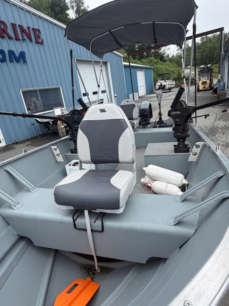 Slide: The Image of Smoker Craft Alaskan 15 DLX 2020 - 2