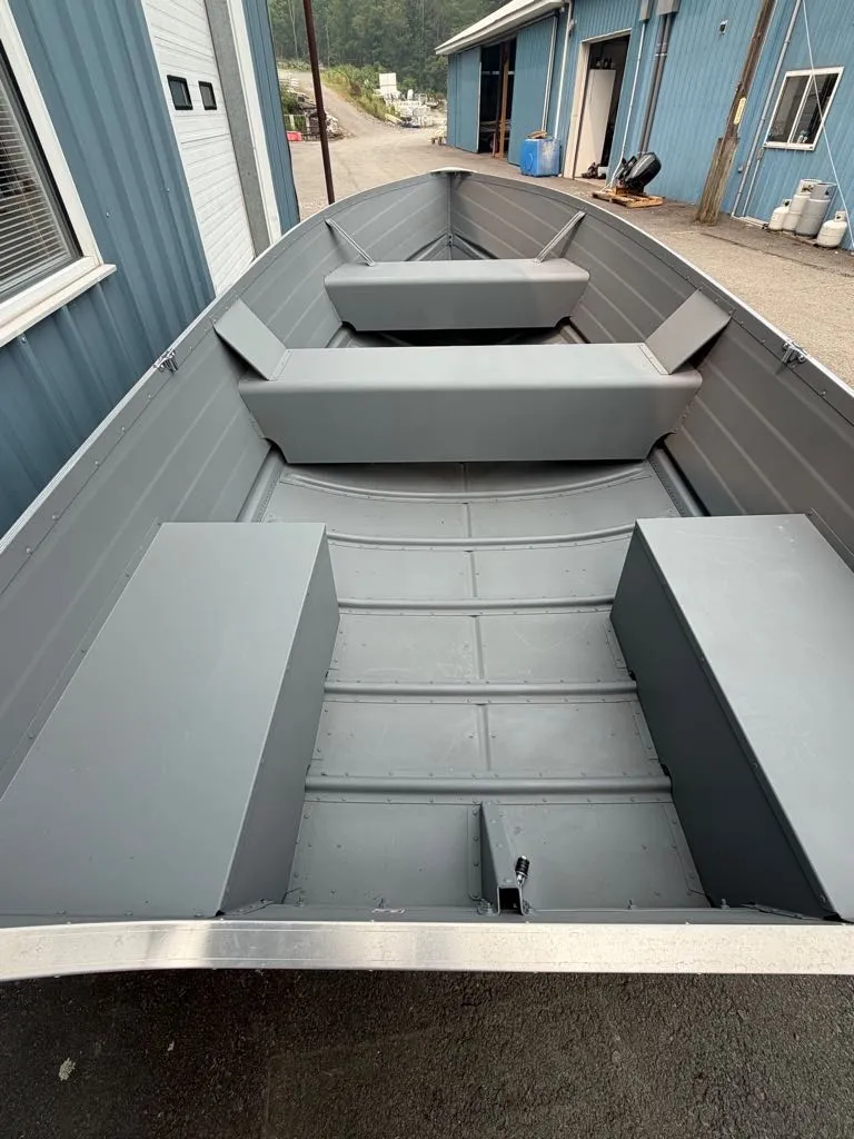 Slide: The Image of Smoker Craft VOYAGER 14 TS 2027 - 1
