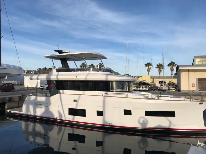 The Image of Sirena 58 Flybridge 2019 - 0