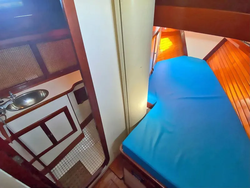 Slide: The Image of Cherubini 48 Staysail Schooner 1986 - 10