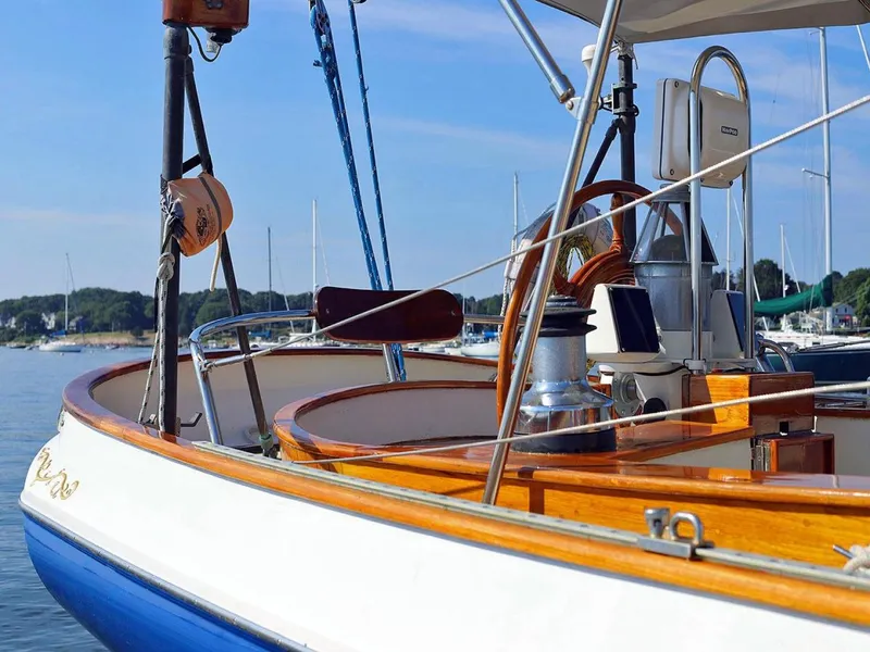 Slide: The Image of Cherubini 48 Staysail Schooner 1986 - 25