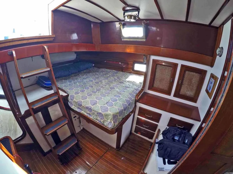 Slide: The Image of Cherubini 48 Staysail Schooner 1986 - 6