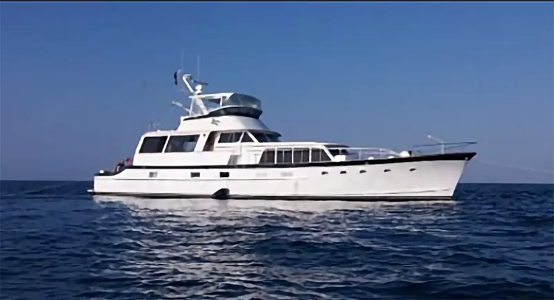 The Image of Burger Cockpit Flybridge Motor Yacht 1965 - 0