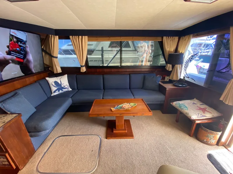 Slide: The Image of Hatteras Sport Fish Convertible 1986 - 11