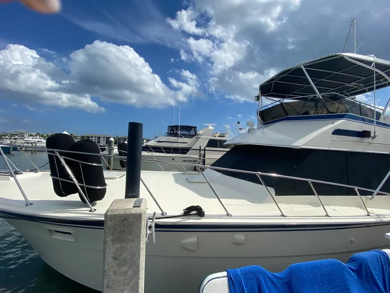 Slide: The Image of Hatteras Sport Fish Convertible 1986 - 2