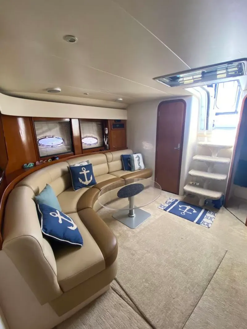 Slide: The Image of Carver Yachts Trojan 440 Express 2000 - 21