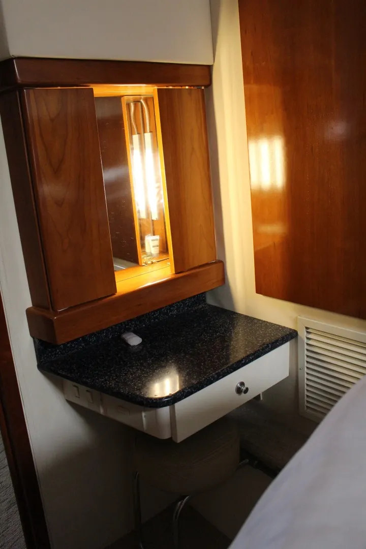 Slide: The Image of Carver Yachts Trojan 440 Express 2000 - 30