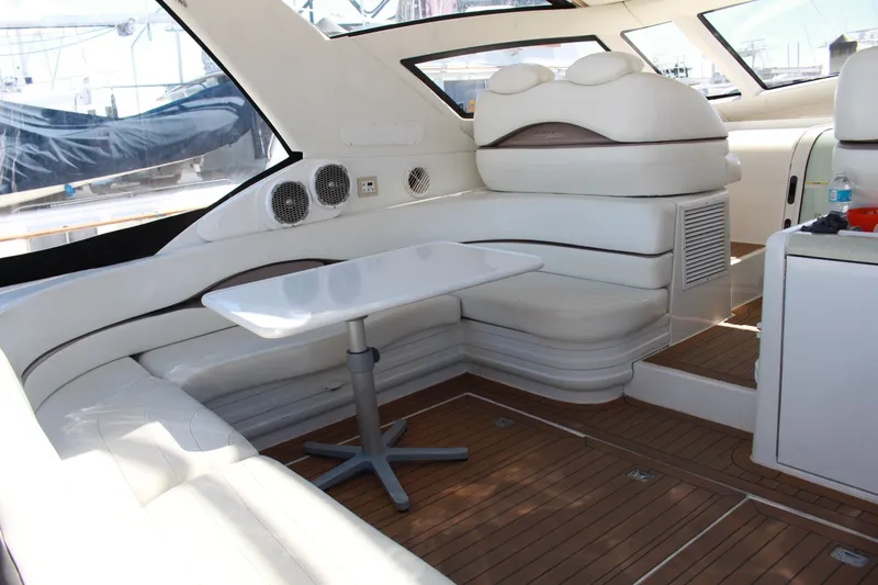 Slide: The Image of Carver Yachts Trojan 440 Express 2000 - 9