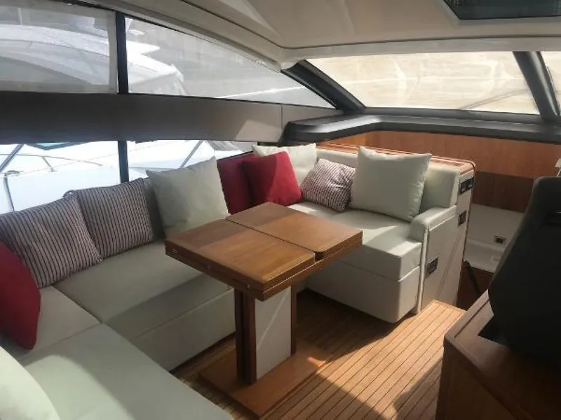 Slide: The Image of Sunseeker Predator 2015 - 3