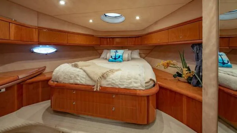 Slide: The Image of Sunseeker Manhattan 2004 - 14