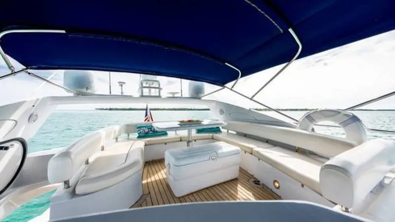 Slide: The Image of Sunseeker Manhattan 2004 - 4