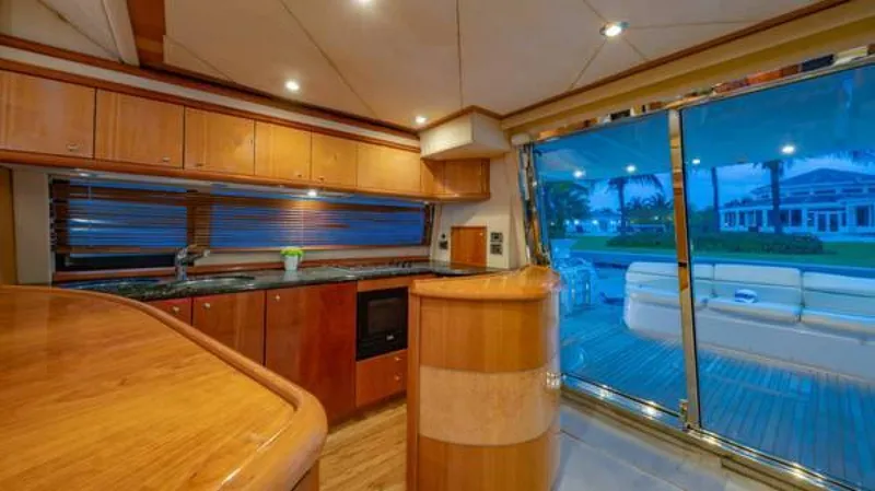 Slide: The Image of Sunseeker Manhattan 2004 - 7