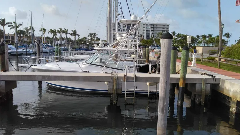 Slide: The Image of Luhrs 31 Open 2007 - 13