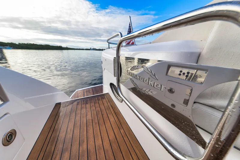 Slide: The Image of Sunseeker Predator 2017 - 21