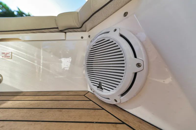 Slide: The Image of Sunseeker Predator 2017 - 25