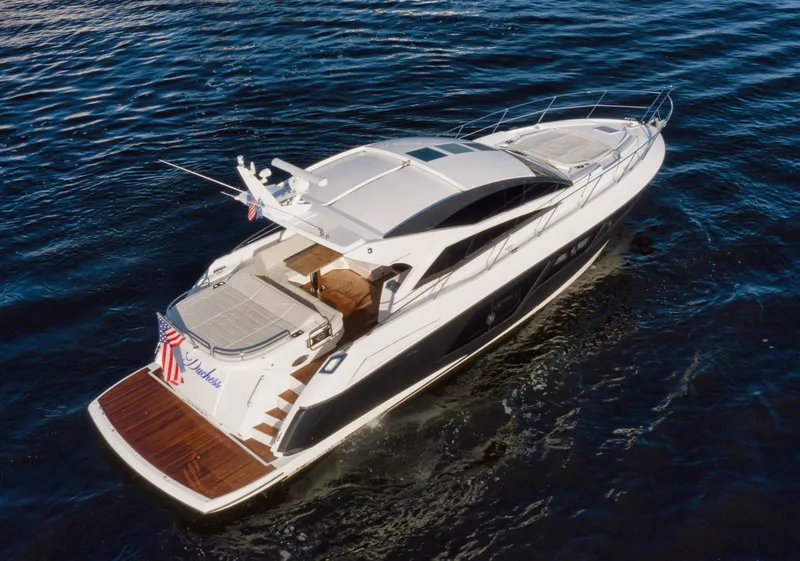 Slide: The Image of Sunseeker Predator 2017 - 5