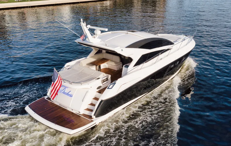Slide: The Image of Sunseeker Predator 2017 - 6
