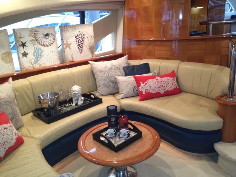 Slide: The Image of Azimut 62 Evolution 2005 - 6