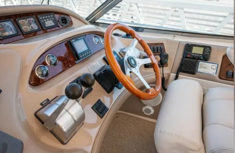 Slide: The Image of Sea Ray 540 Sundancer 2000 - 10