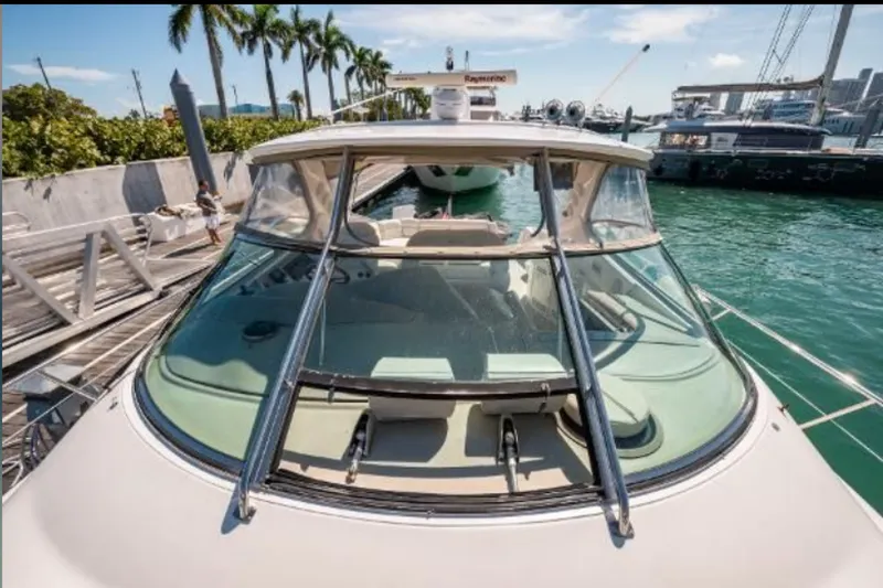 Slide: The Image of Sea Ray 540 Sundancer 2000 - 6