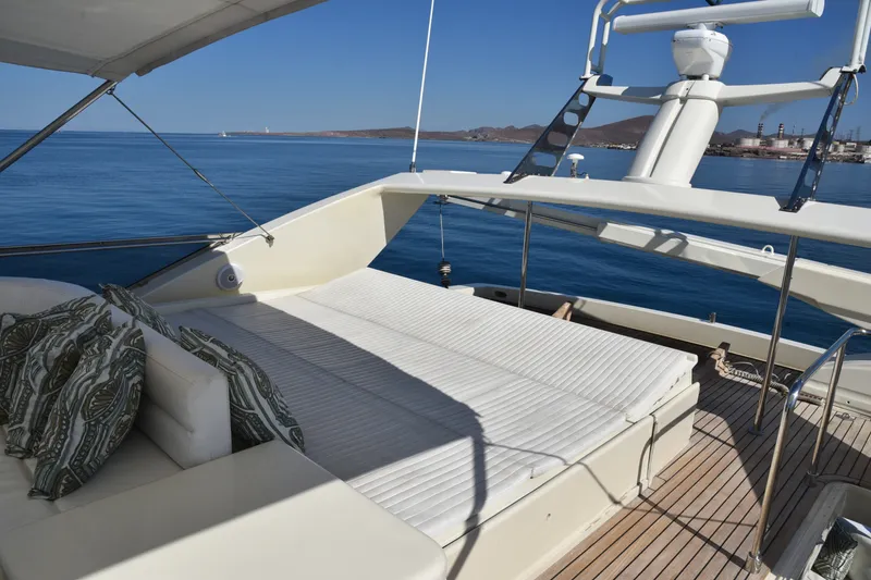 Slide: The Image of Ferretti 80 1997 - 29