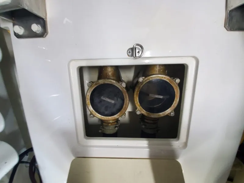 Slide: The Image of Azimut Flybridge 2018 - 111