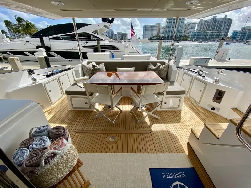 Slide: The Image of Azimut Flybridge 2018 - 95