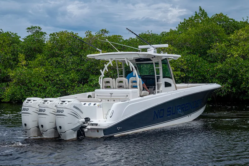 Slide: The Image of Boston Whaler 370 Outrage 2017 - 14