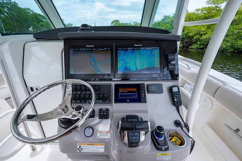 Slide: The Image of Boston Whaler 370 Outrage 2017 - 27