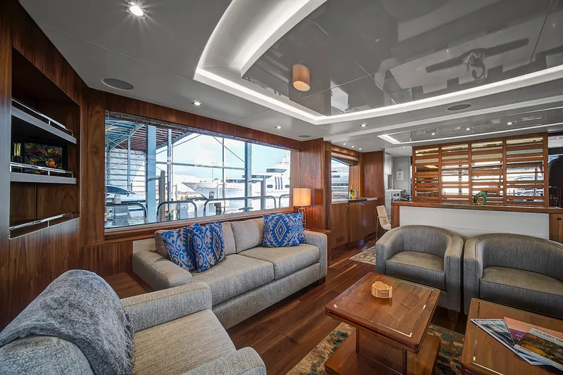 Slide: The Image of Sunseeker 86 Yacht 2019 - 27
