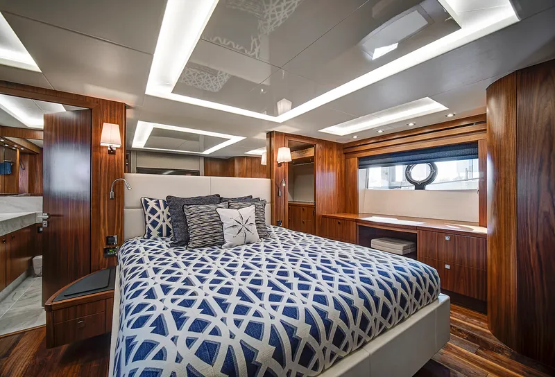 Slide: The Image of Sunseeker 86 Yacht 2019 - 48