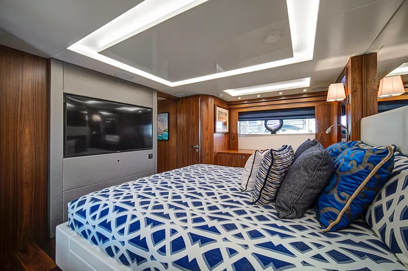 Slide: The Image of Sunseeker 86 Yacht 2019 - 50