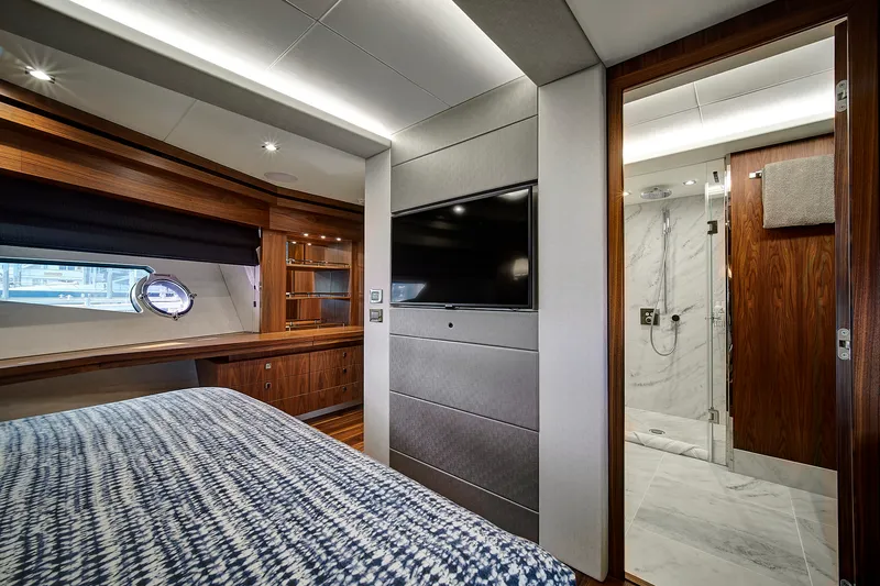 Slide: The Image of Sunseeker 86 Yacht 2019 - 57