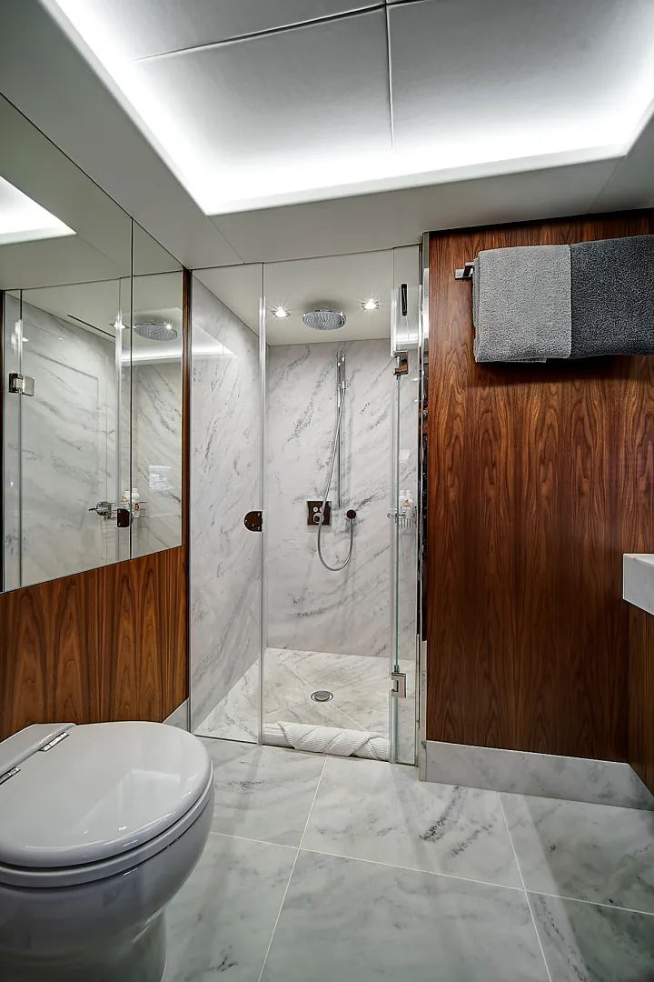 Slide: The Image of Sunseeker 86 Yacht 2019 - 59