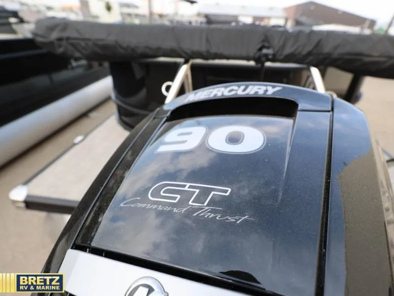 Slide: The Image of Barletta Boats S20L 2027 - 2