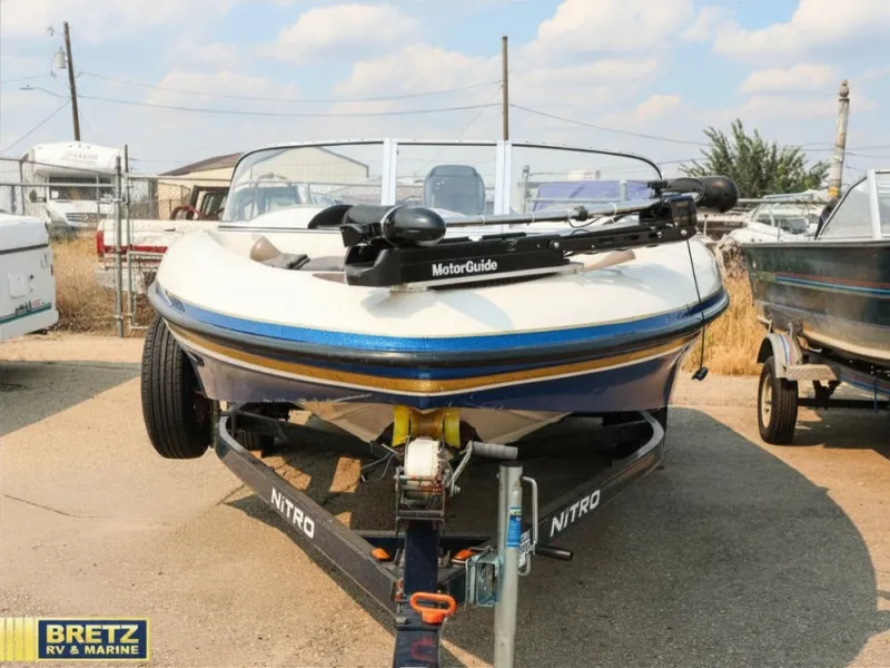 Slide: The Image of Tracker 288 SPORT 2004 - 3