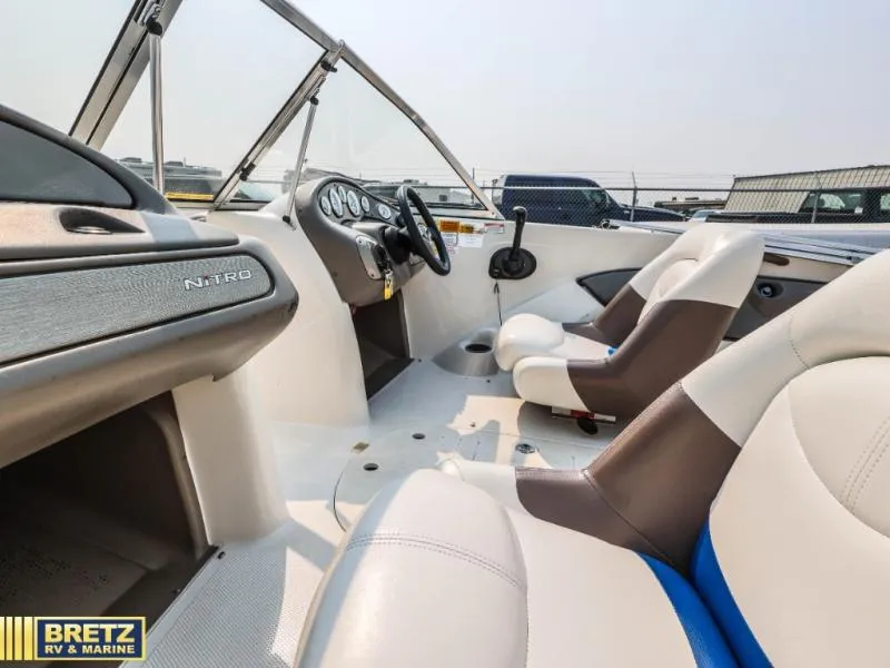 Slide: The Image of Tracker 288 SPORT 2004 - 11