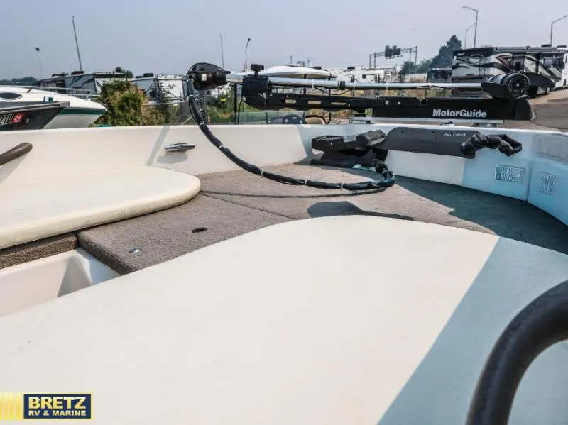 Slide: The Image of Tracker 288 SPORT 2004 - 18