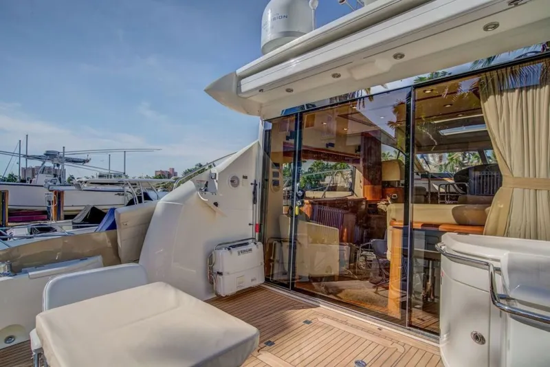 Slide: The Image of Sunseeker Predator 2010 - 5