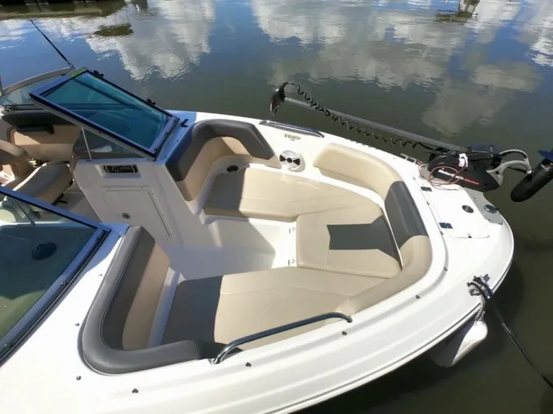Slide: The Image of Chaparral 21 Ski & Fish H20 2014 - 5