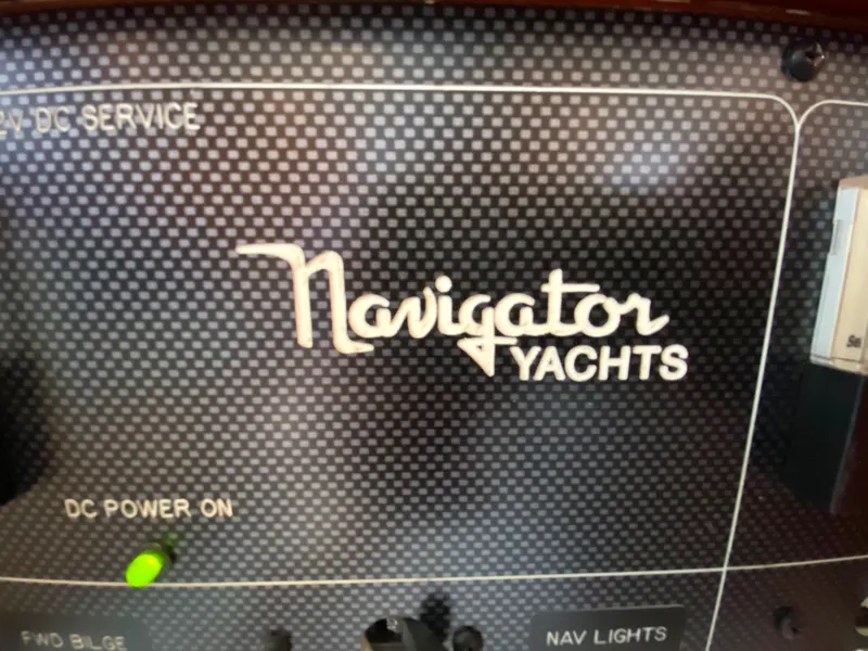 Slide: The Image of Navigator 5700 Rival 2003 - 27