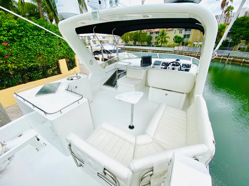 Slide: The Image of Navigator 5700 Rival 2003 - 90
