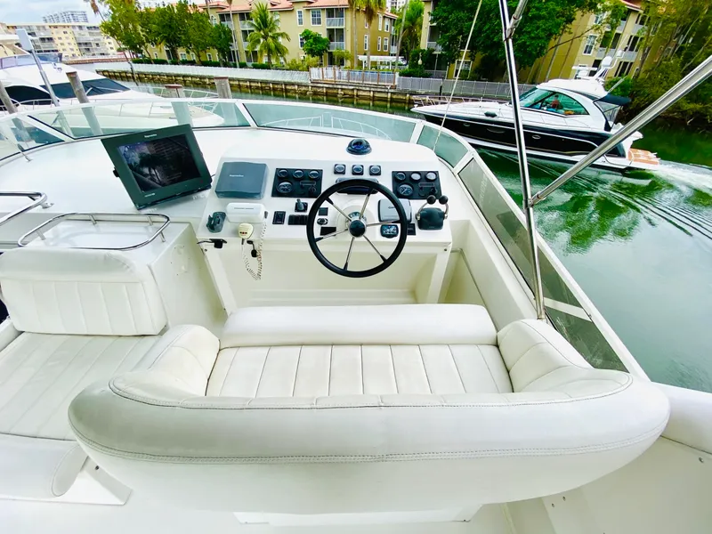 Slide: The Image of Navigator 5700 Rival 2003 - 95